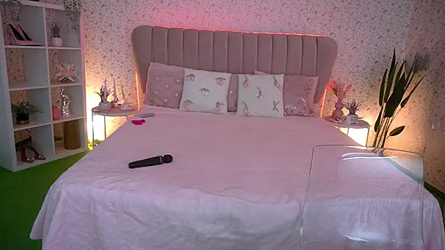 MissyMartinez live XXX chat