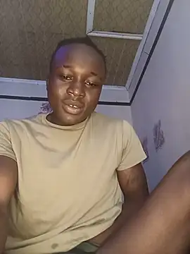 BENJAMIN0001K Adlı Modelin Canlı XXX Sohbeti
