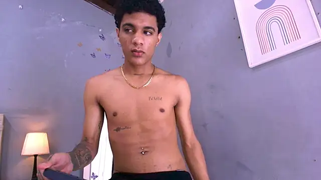 _Thiago12 Live XXX-chat