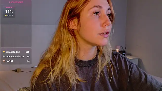 Chat XXX en directo de LunaXBaddie