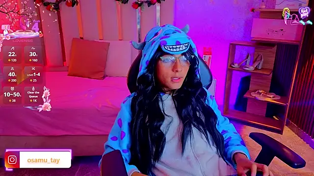 Živý XXX chat osamu_tay
