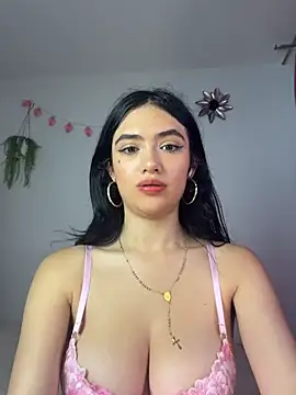 Chatroom XXX en direct de mandyy__