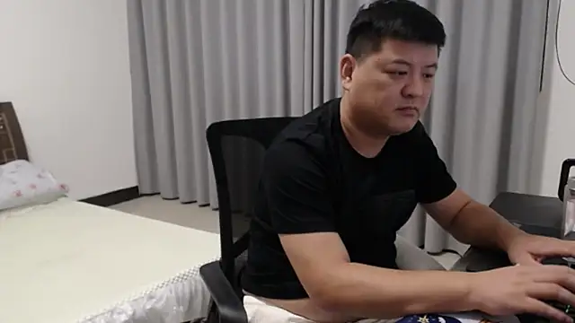 Chat +18 de zhang1118 ao vivo