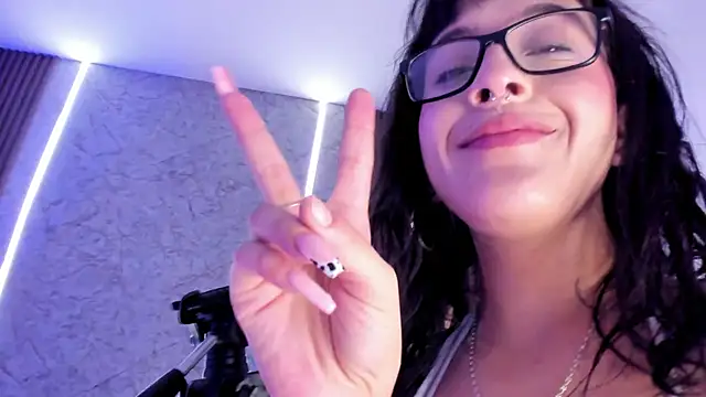 ana_polk's Live XXX Chat