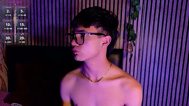 Danny_prince লাইভ XXX চ্যাট