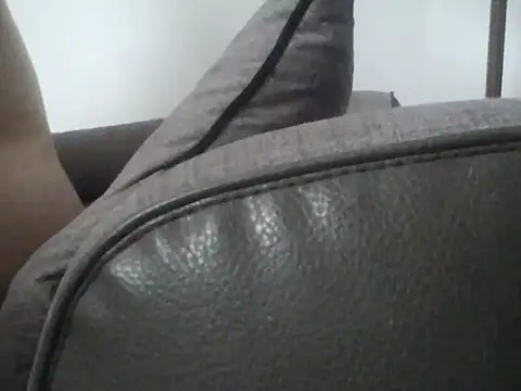 lickthehottie webcam show