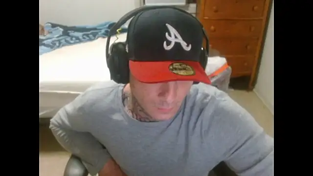 XXX chat uživo modela DADDY_KANE8---