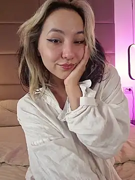 Chat XXX en directo de SweetElya