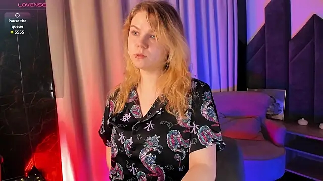 دردشة ElizabethVane الجنسية المباشرة