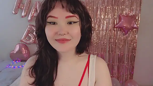 Chat +18 de tsunade_chan ao vivo