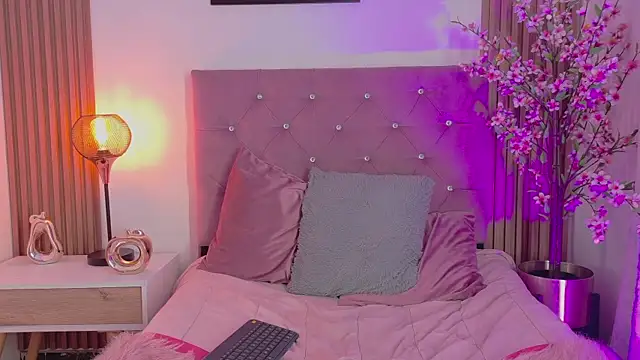 Chatroom XXX en direct de ravena_queen