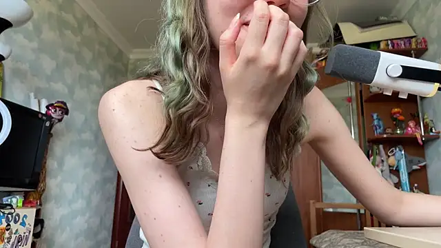 darling_darinka's Live XXX Chat