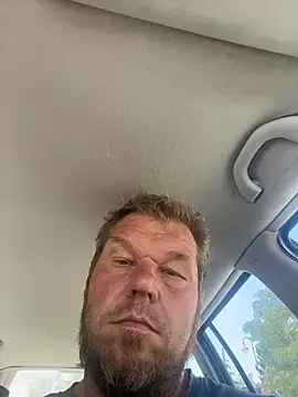 fetter_Daddy_Berlin Chat XXX in diretta