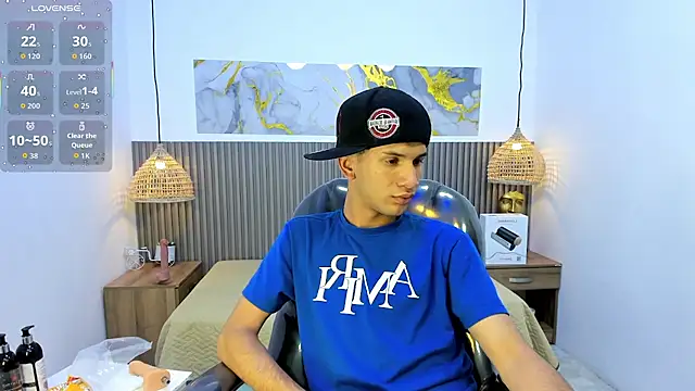 JDWhite18 XXX чат на живо