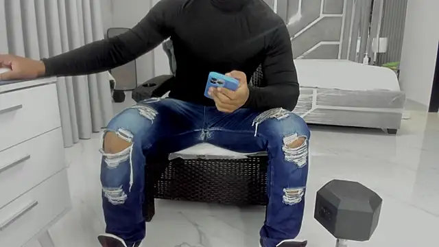 Онлайн чат XXX master_leather