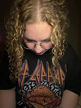 EmmieRae Show in webcam