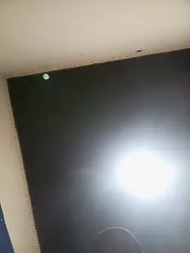 pleujr2 Chat XXX in diretta