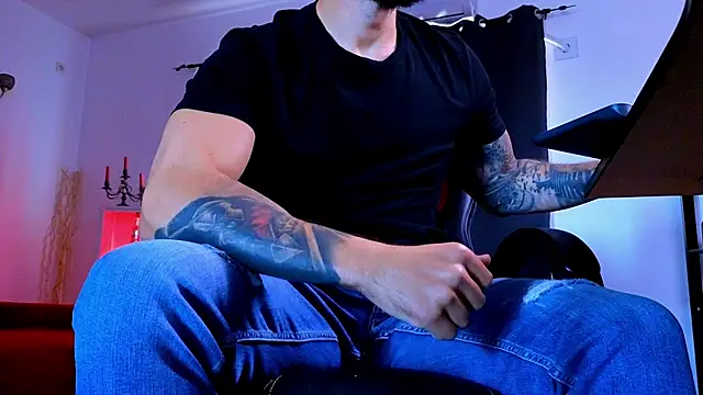 Živý XXX chat MightyAaron66