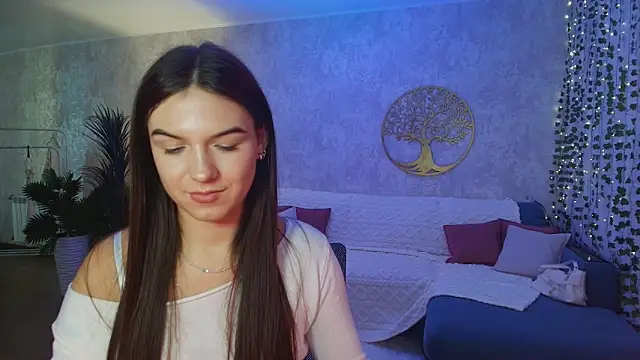 luna_lust_212 Adlı Modelin Canlı XXX Sohbeti
