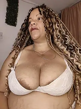 XXX chat uživo modela Eva_luxxeii