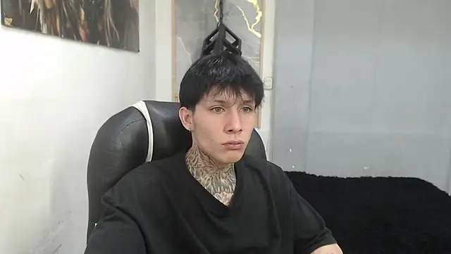 Cry_therealn Live XXX chat