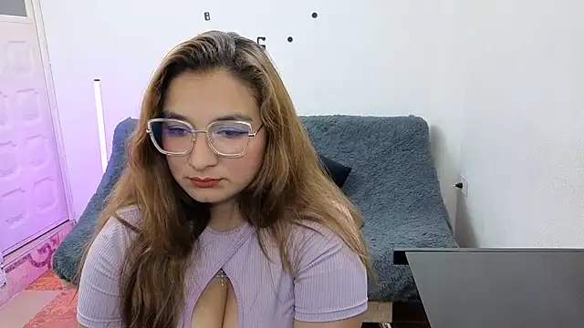 Chat +18 de _sweetcarla ao vivo