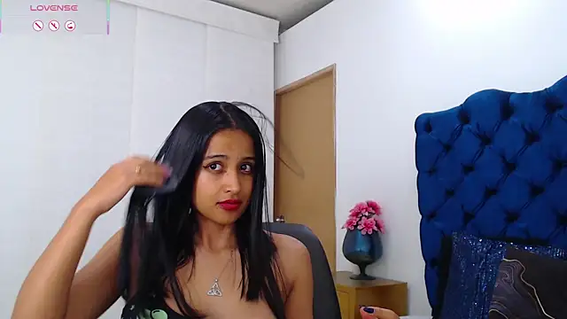 Chat +18 de Lili666_ ao vivo