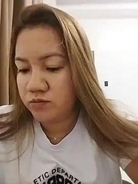bangMywetmaturedcunt Chat XXX in diretta