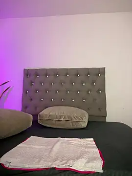 XXX chat uživo modela Alexacf2