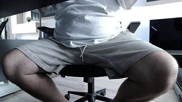 DravenPeak Chat XXX live