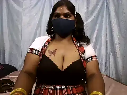 magilyatchini's Live XXX Chat
