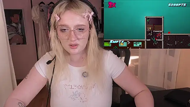 Czat XXX na żywo – ELLIEJAY