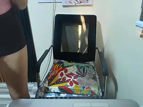 دردشة Sexy_clever18xx الجنسية المباشرة