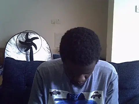 Thee_Biggest's Live XXX Chat