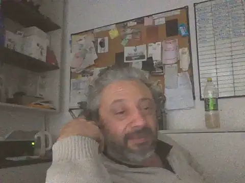 Petebulimia Adlı Modelin Canlı XXX Sohbeti