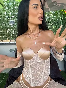 FeetVibe Adlı Modelin Canlı XXX Sohbeti