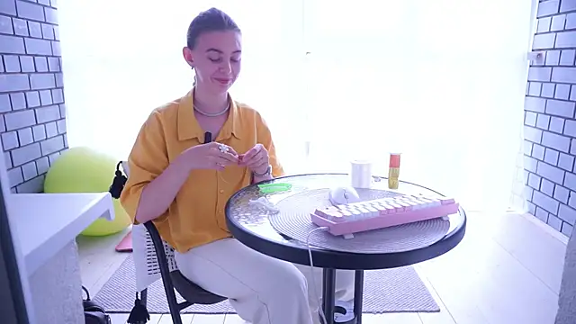 DesireeFerrandino 现场XXX聊天