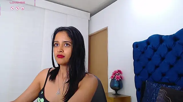 Chat +18 de Lili666_ ao vivo