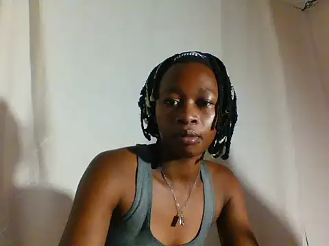 צ'אט XXX בשידור חי של Choco_petite2