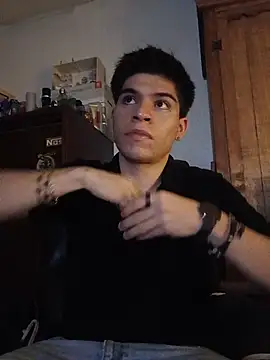 Oliver_LA live XXX chat