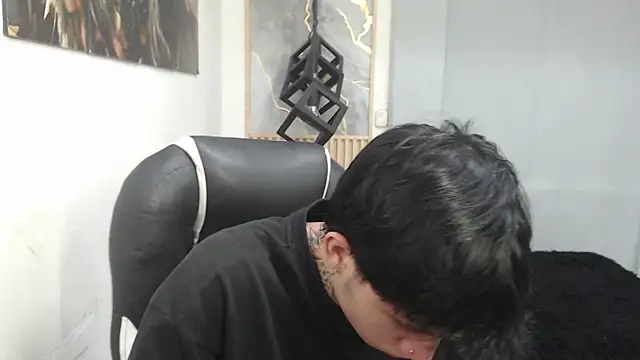 Cry_thereal 现场XXX聊天