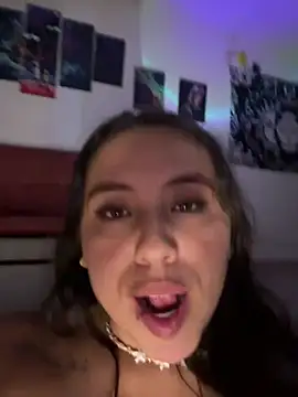 Walker_23 – Naživo XXX chat