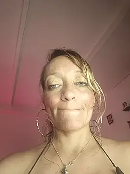 XXX chat uživo modela laemma81