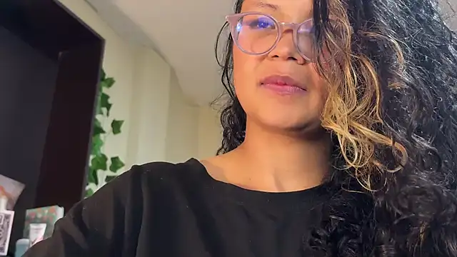 צ'אט XXX בשידור חי של You_Ana31