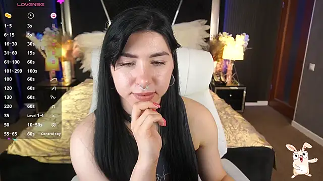 แชท XXX สดของ EmilyCandyy