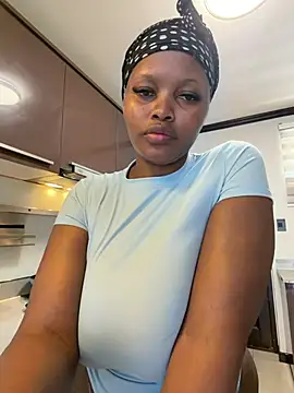 Neelo-Smith Chat XXX in diretta