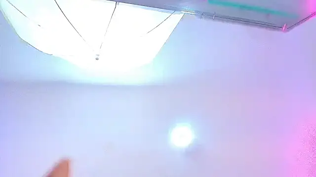 Živý XXX chat YazminJenner