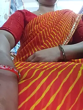 indianhotwife639 Webcam Show