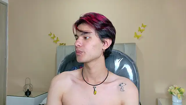 Derek_Sinn 即時 XXX 聊天