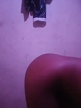 SassyQueenJ Adlı Modelin Canlı XXX Sohbeti